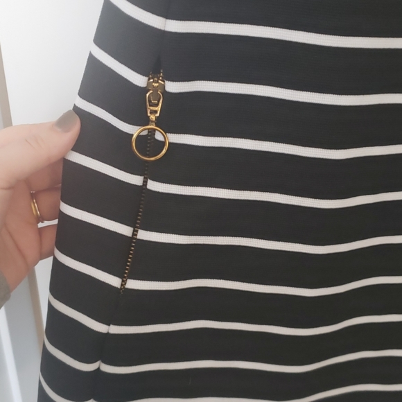 Zara Shift Dress - Picture 2 of 6